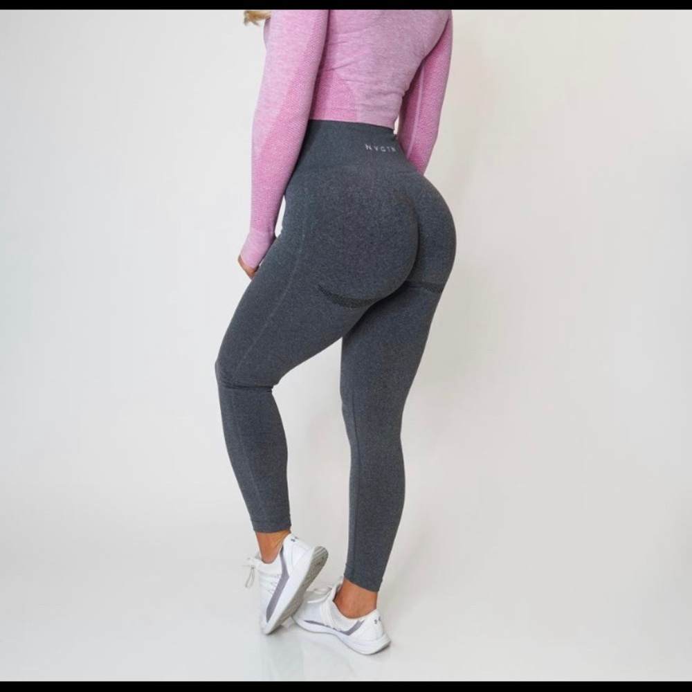 NVGTN Contour Leggings